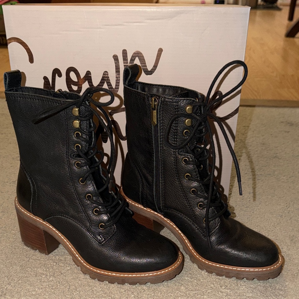 Crown Vintage Black Leather Ankle Boots - Picture 7 of 10